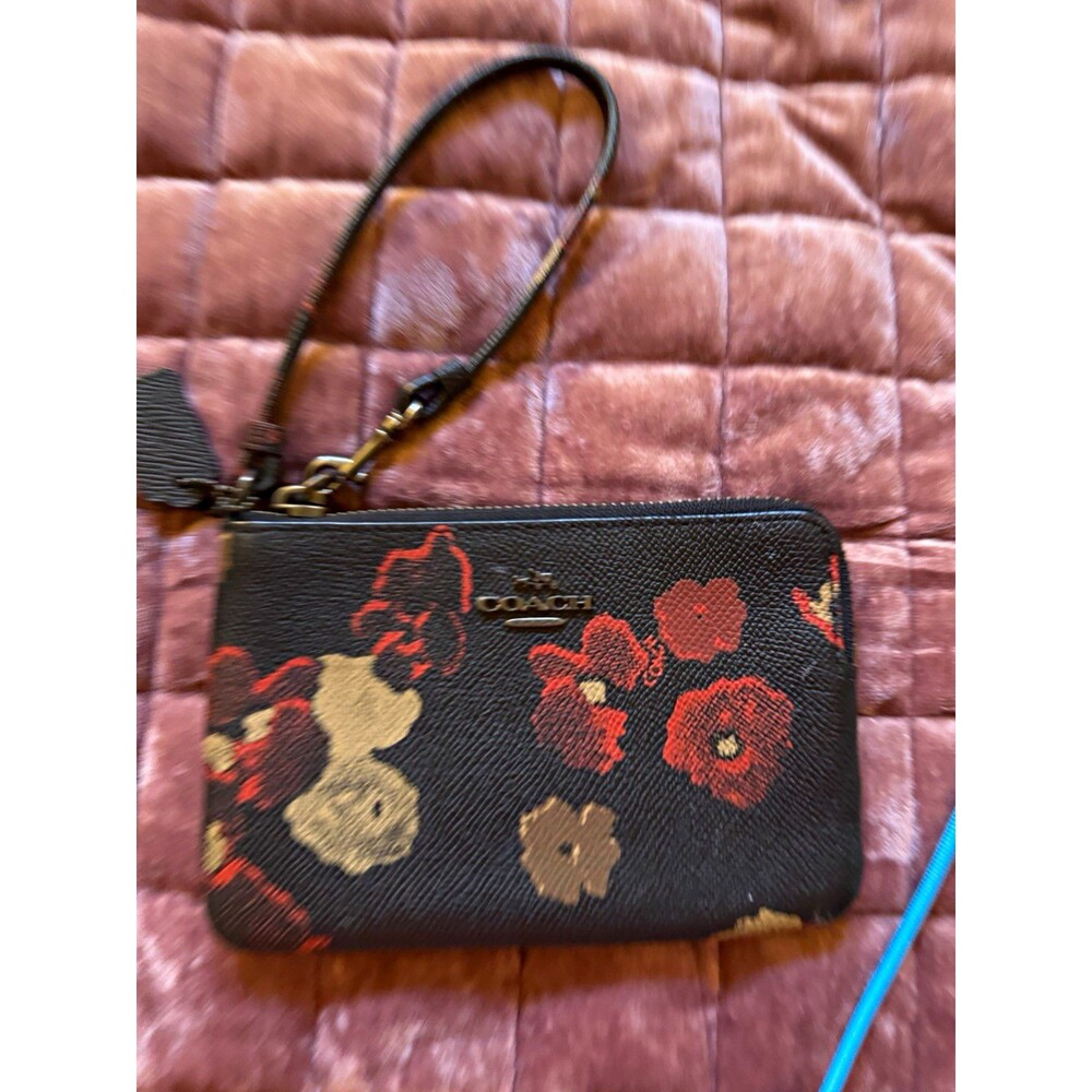 Coach Badlands Floral Corner Zip Wristlet Black Red Leather Trim 52926